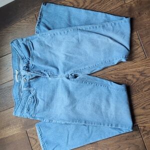 Levi's 312 shaping slim 29